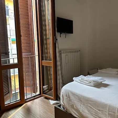 Casa Rovani Sesto San Giovanni Buitenkant foto